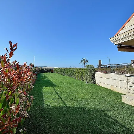 Holiday Chalet Mar * איסלה דה לה טוחה